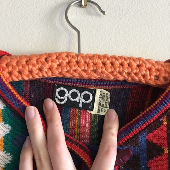 VINTAGE Gap Top - Picture 5 of 6